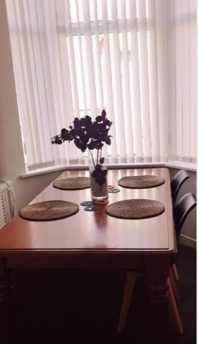 Room In A Shared House! Liverpool Esterno foto