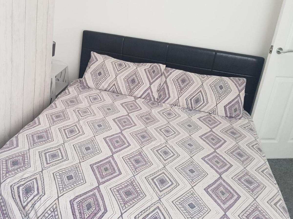 Room In A Shared House! Liverpool Esterno foto